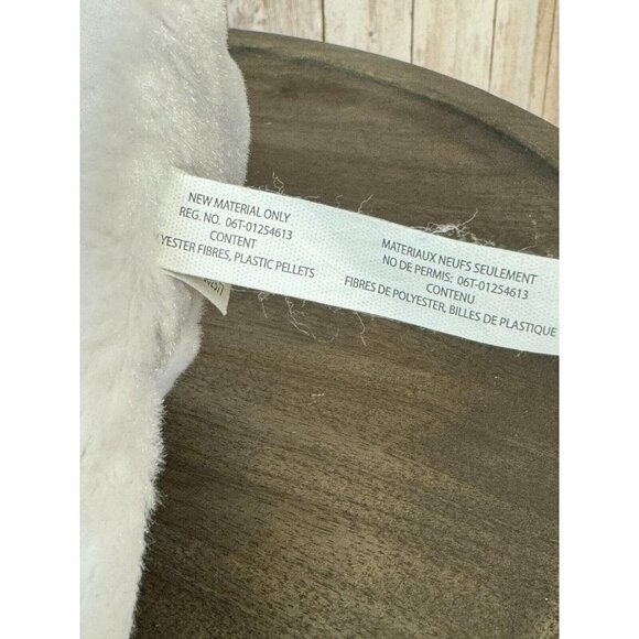 The Petting Zoo 2015 White Crocodile Plush Stuffed Animal Toy - Picture 7 of 11